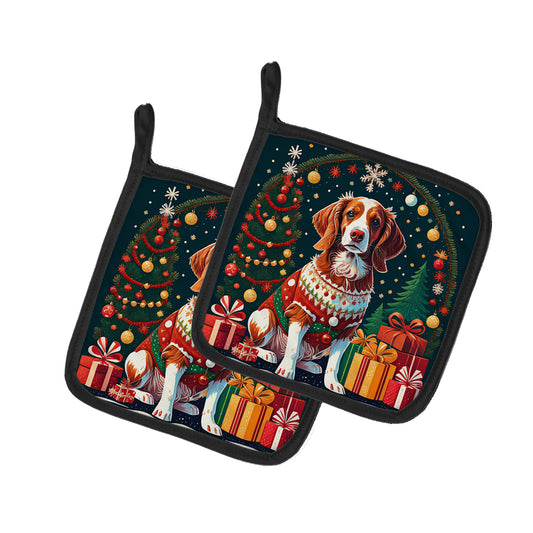 Buy this Brittany Spaniel Christmas Pair of Pot Holders