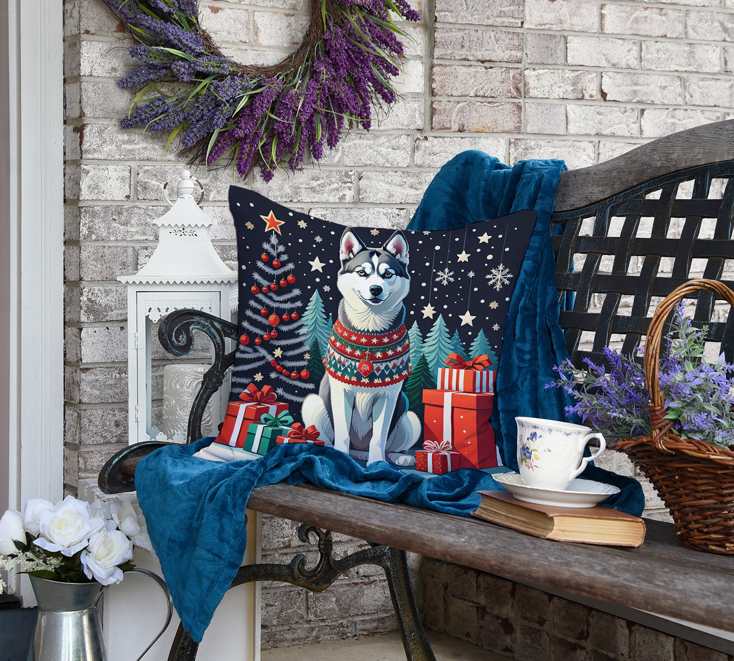 Siberian Husky Christmas Throw Pillow