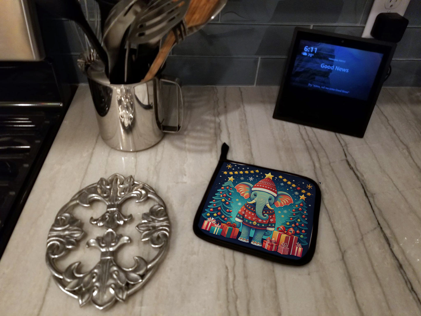Elephant Christmas Pair of Pot Holders