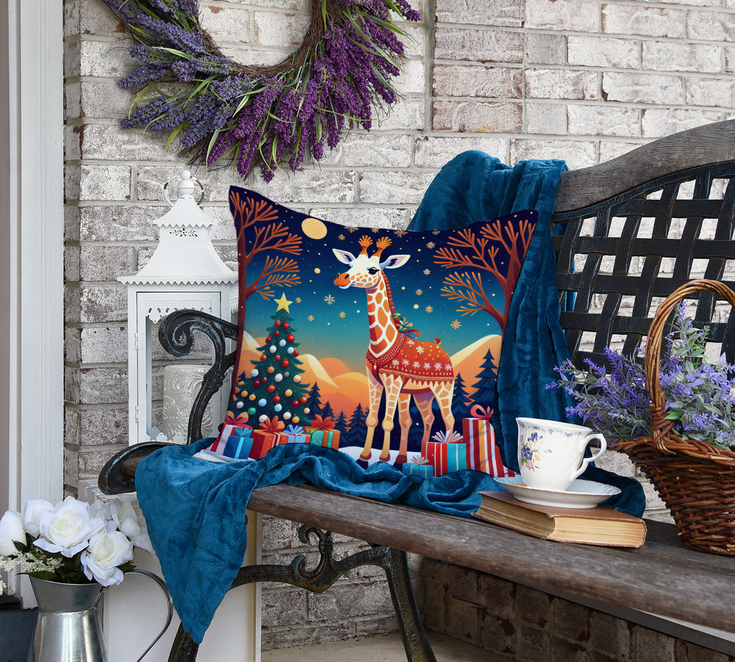 Giraffe Christmas Throw Pillow