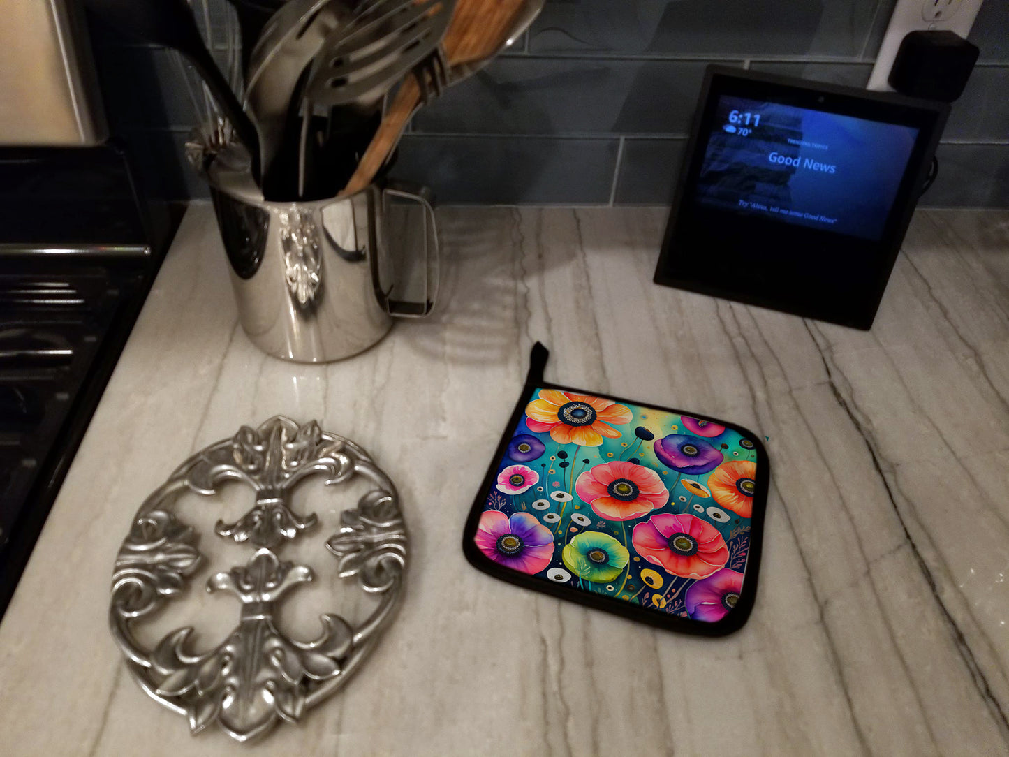 Colorful Anemones Pair of Pot Holders