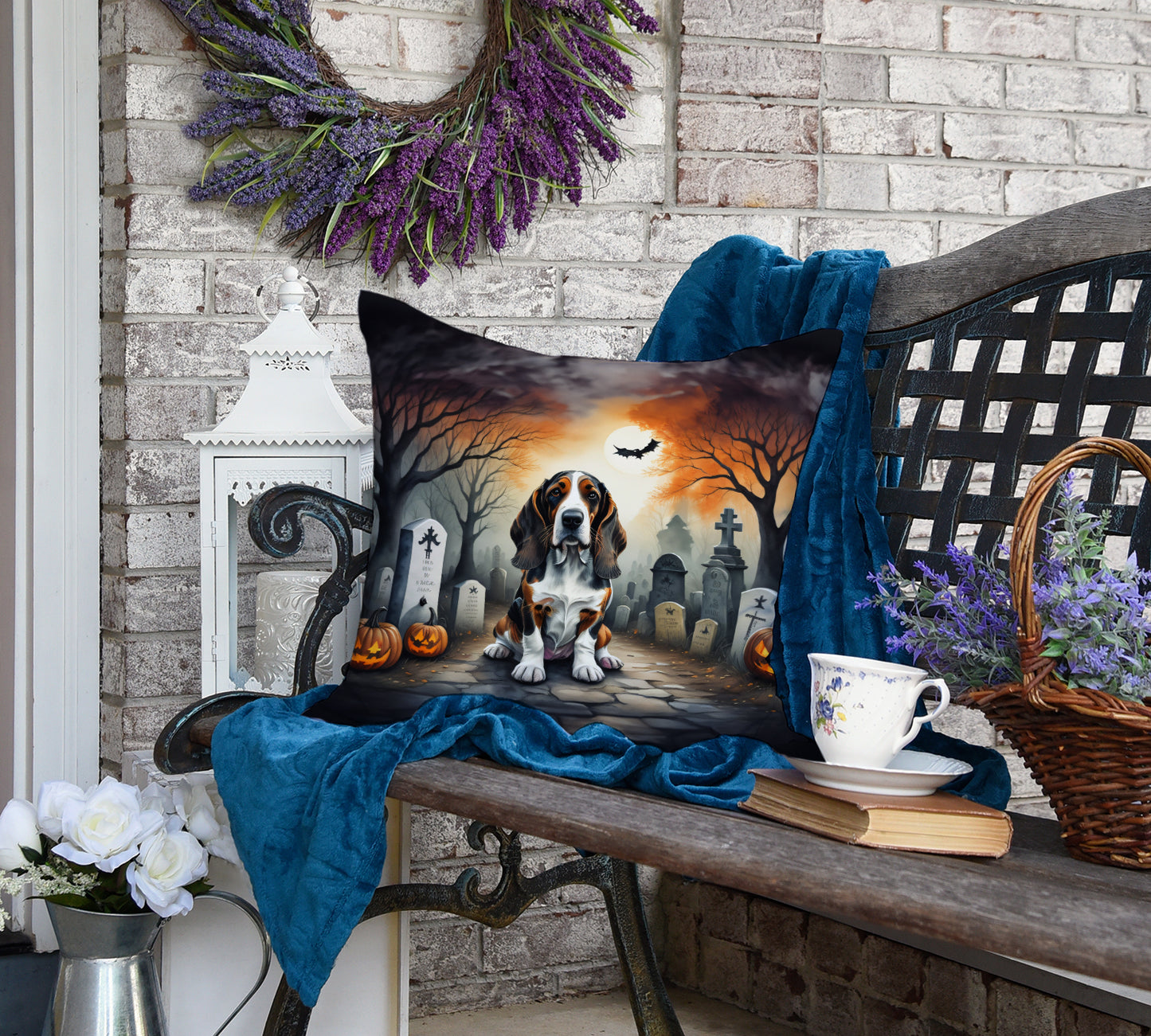 Basset Hound Spooky Halloween Throw Pillow