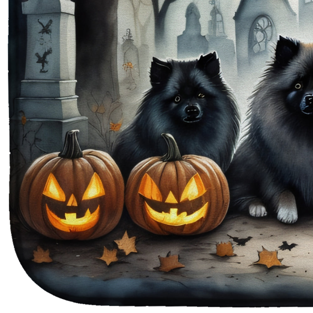 Keeshond Spooky Halloween Dish Drying Mat