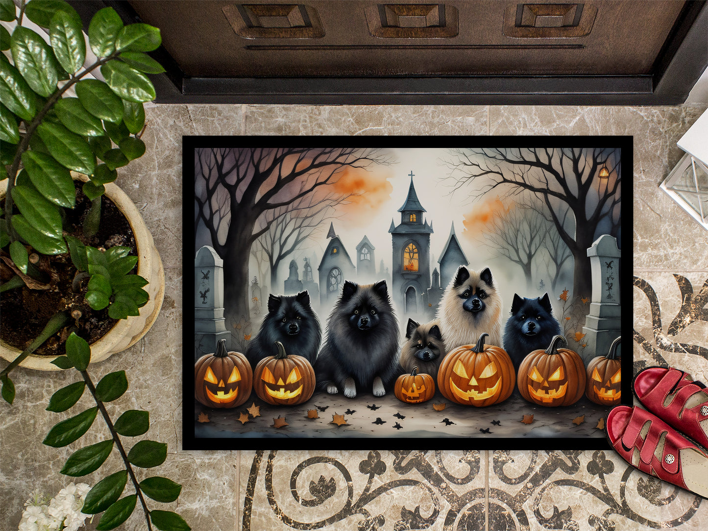 Keeshond Spooky Halloween Doormat