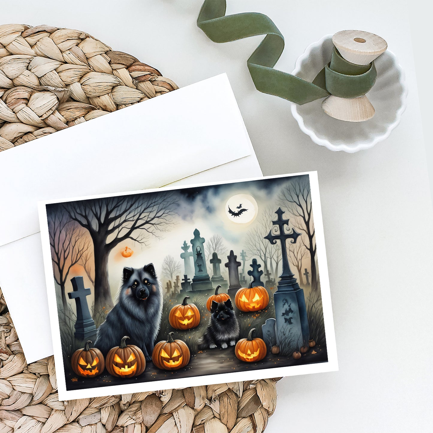 Keeshond Spooky Halloween Greeting Cards Pack of 8