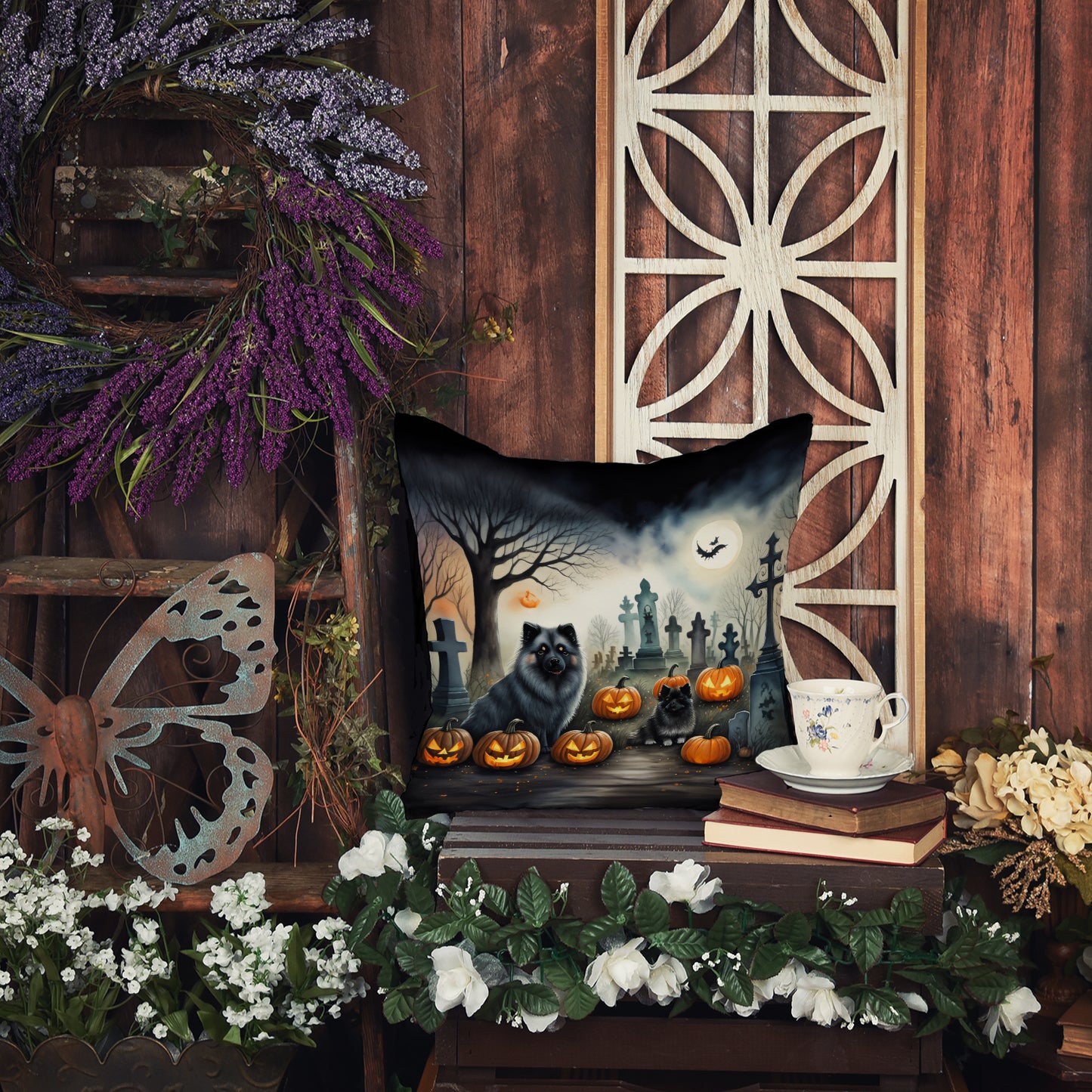 Keeshond Spooky Halloween Throw Pillow