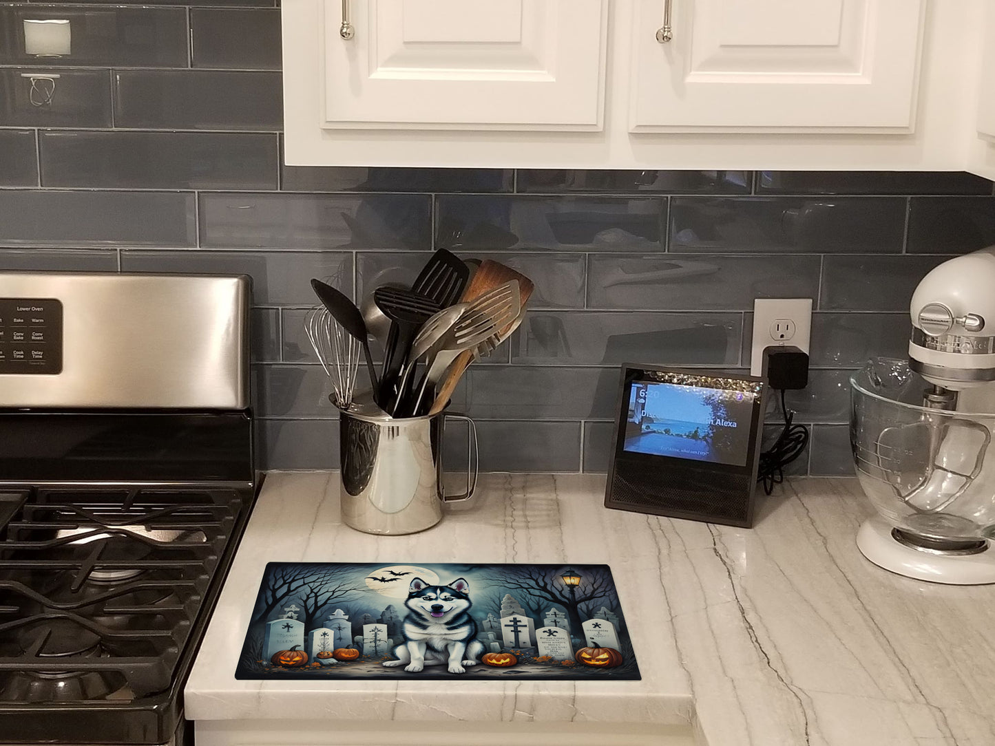 Siberian Husky Spooky Halloween Glass Cutting Board