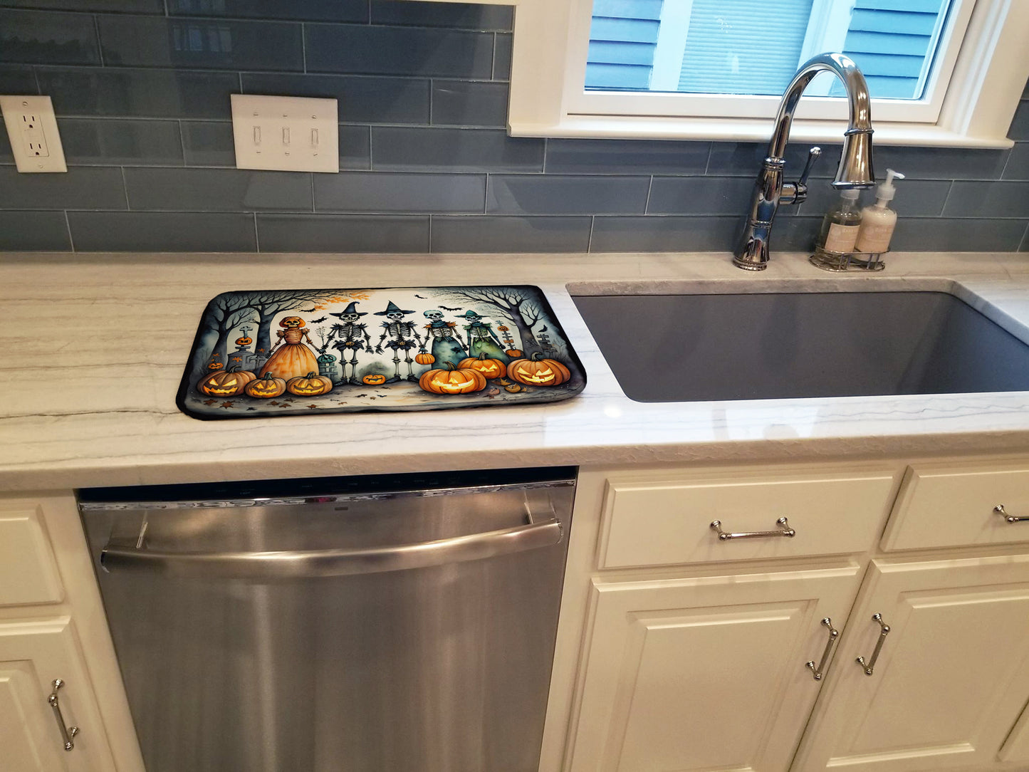 Calacas Skeletons Spooky Halloween Dish Drying Mat