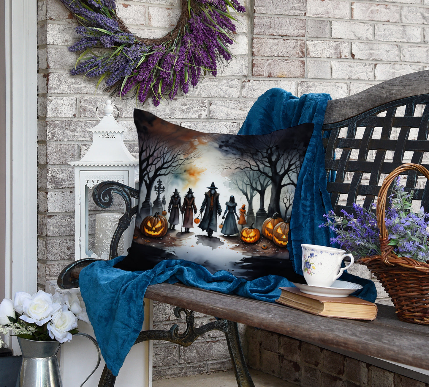 Vampires Spooky Halloween Throw Pillow