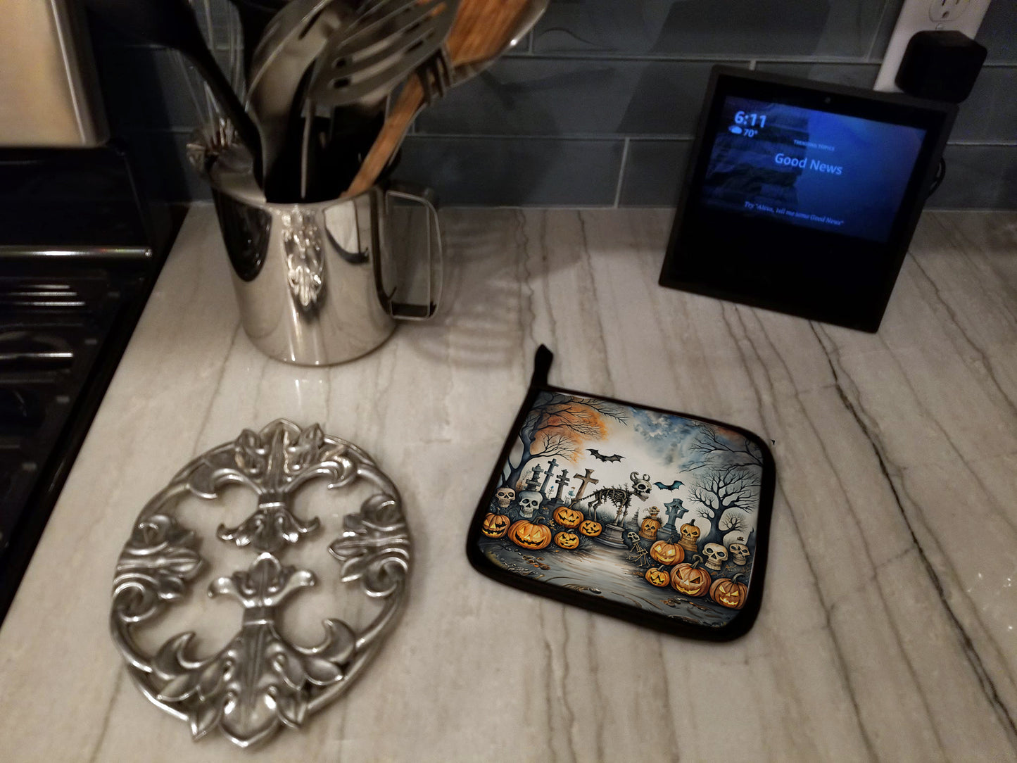 Pet Cemetery Spooky Halloween Pair of Pot Holders