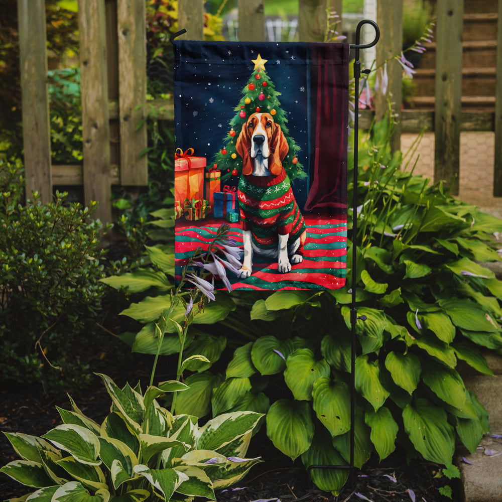 Basset Hound Christmas Garden Flag