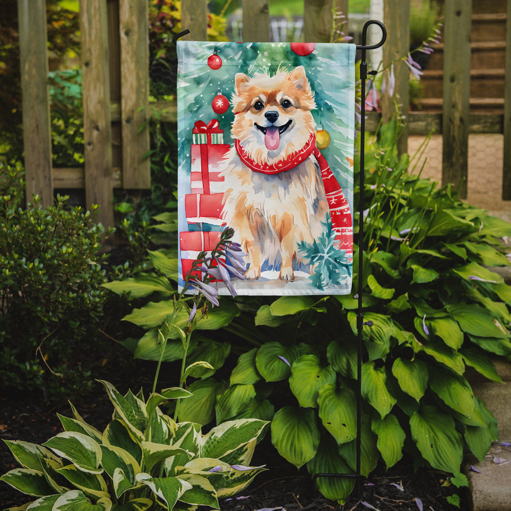 Pomeranian Christmas Garden Flag