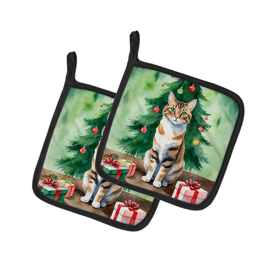 Buy this Owyhee Bob Cat By the Christmas Tree Pair of Pot Holders