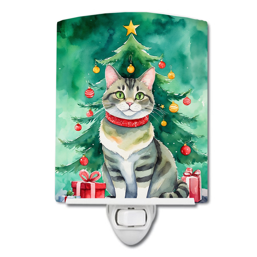 Buy this Raas Cat By the Christmas Tree Ceramic Night Light