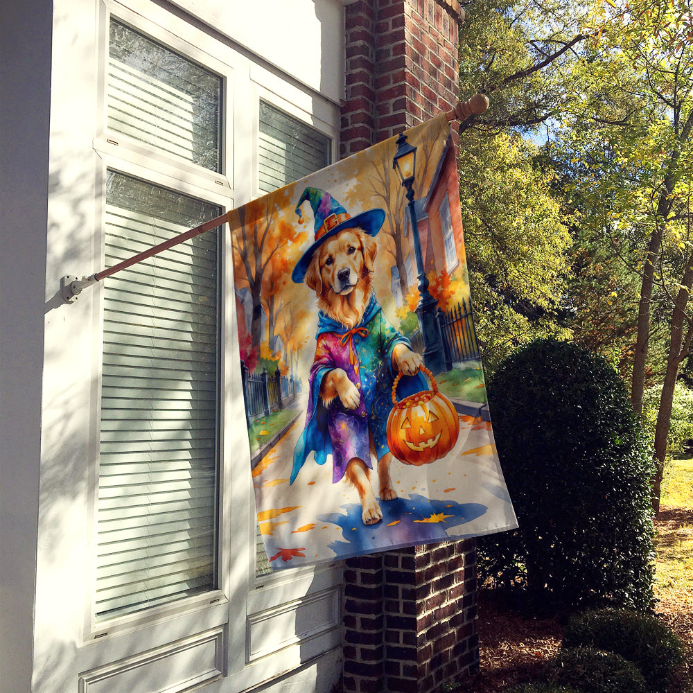 Golden Retriever Halloween Trick or Treat House Flag