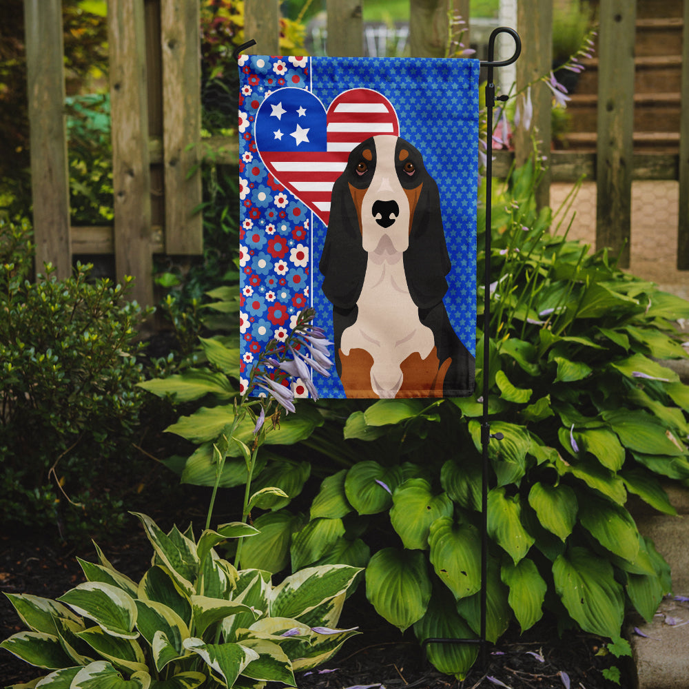 Black Tricolor Basset Hound USA American Garden Flag