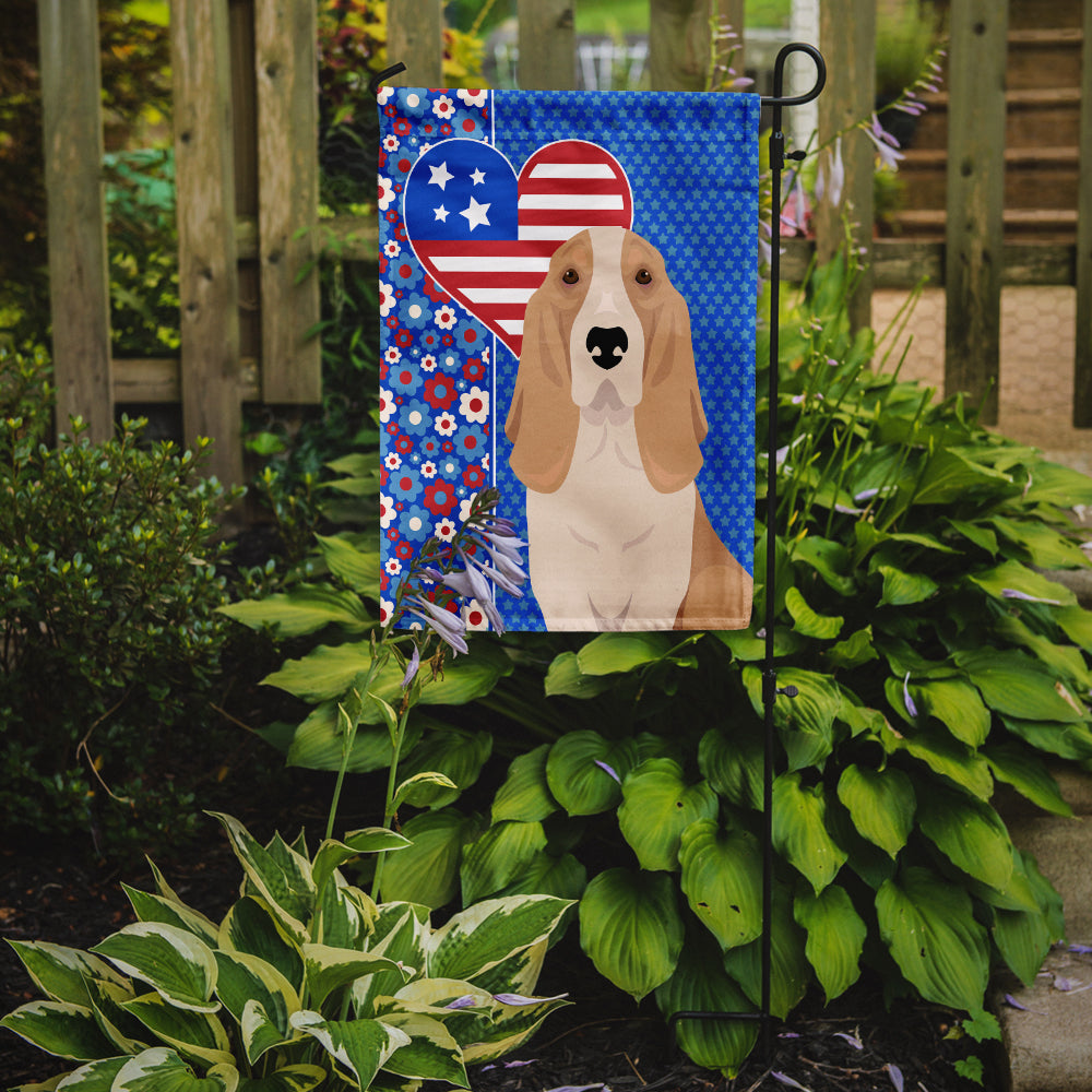 Lemon and White Tricolor Basset Hound USA American Garden Flag